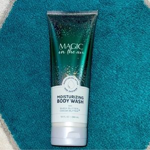 Bath and body Works Magic In The Air moisturizing body wash *RETIRED* NWT UNUSEd
